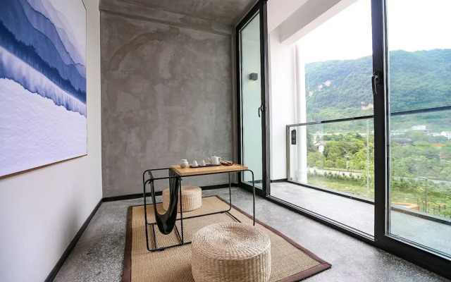 Zhangjiajie SIXX Hotel