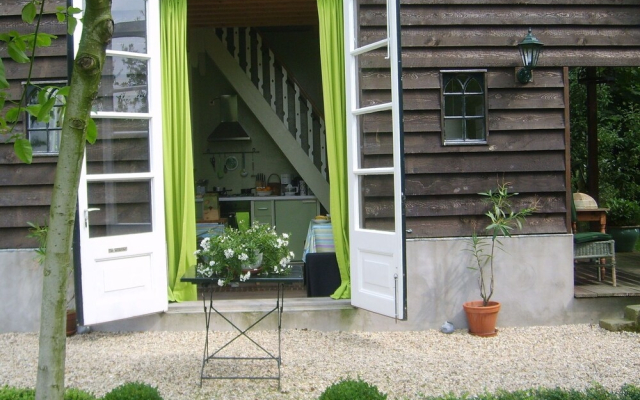 Authentic Mansion in Deil near Lake