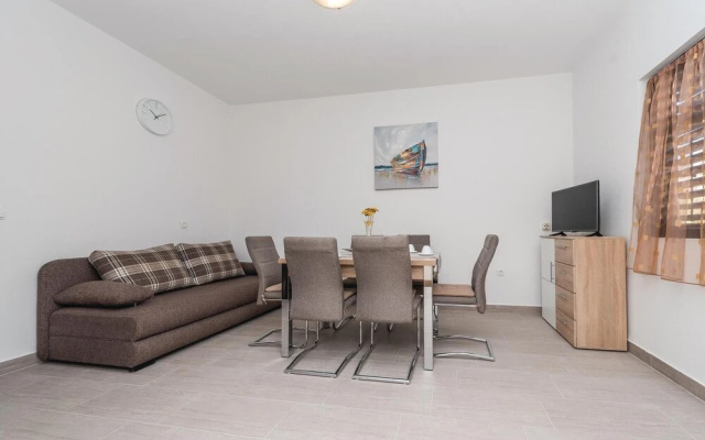 Awesome Home in Privlaka With Wifi and 4 Bedrooms