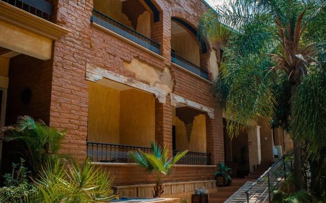 Casa de Adobe Gallery & Luxury Boutique