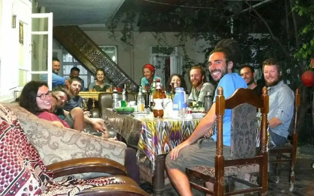 B&B Bahodir