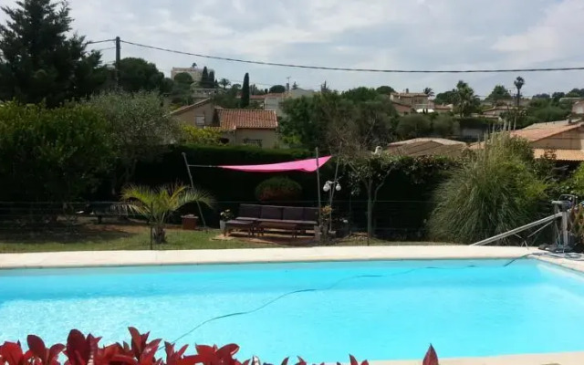 Le Mas des Merles