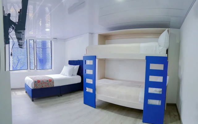 Hotel Sky Blue