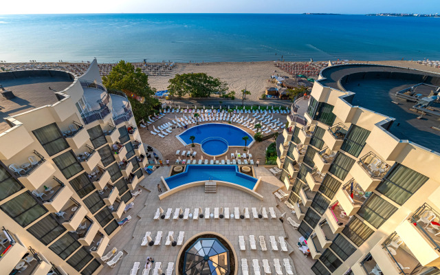 Hotel Zenith