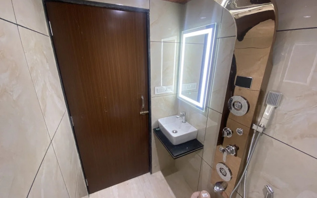 Hotel Classio Inn - Kokilaben Hospital