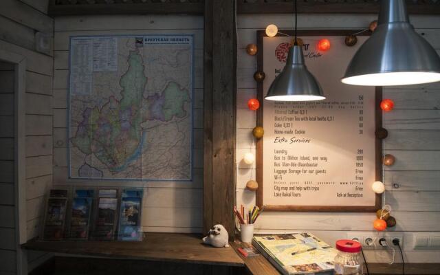 52°17' Travelcenter & Hostel