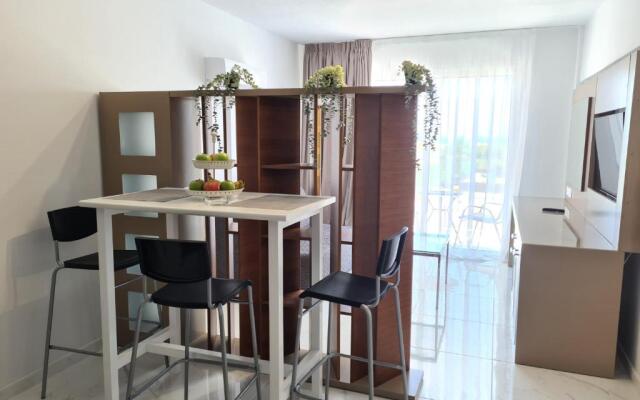 Fotoxenia Luxury Apts