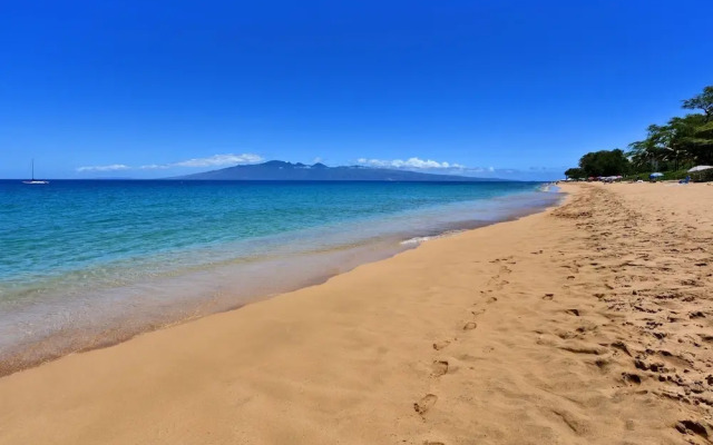 Maui Kaanapali S #b247 Studio Bedroom Condo by Redawning