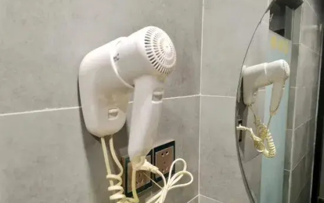 Danyang 6 Plus 1 Express Chain Hotel