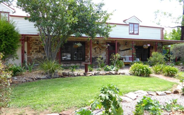 Barossa Barn Bed and Breakfast