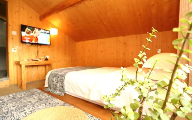 JOMO Inn Liping Branch