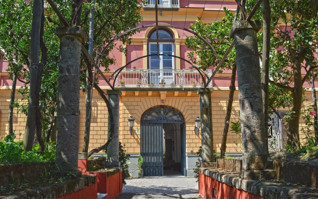 The Secret Garden Relais