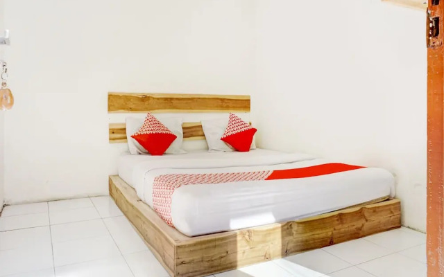 Penginapan Bunda by OYO Rooms