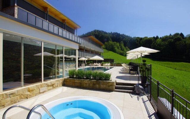 Hotel St. Hubertus Grossdorf e.U.