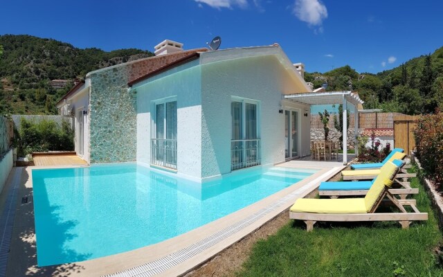 2 Bedroom Private Villa