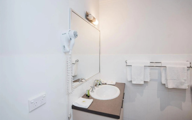 Hurley's Bar & Bistro