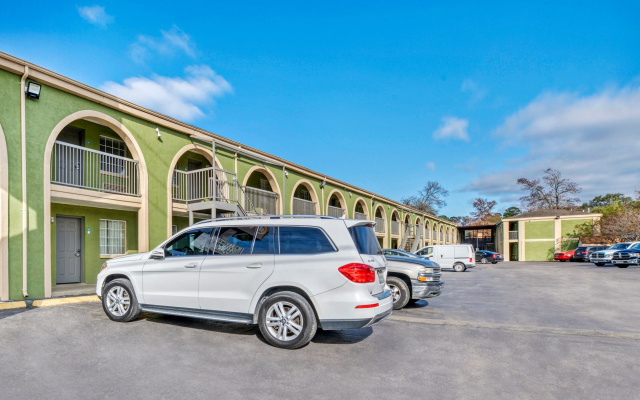 Sienna Inn Channelview, TX