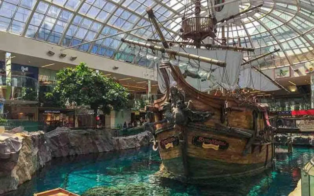 Lovers Tropical Bahamas Studio King U/G Wifi