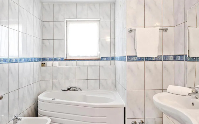 Barun Apartments