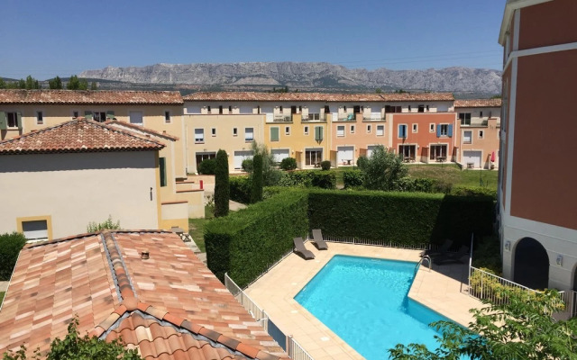 Appart'Hotel Garden & City Rousset