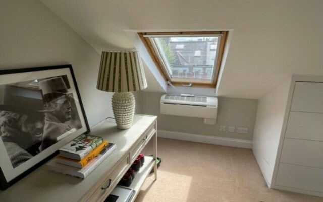 Secluded & Serene 3BD Family Home - Wandsworth!