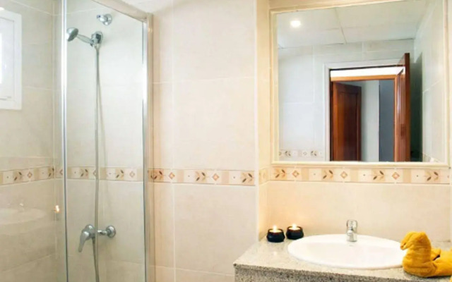 Aparthotel Playa del Sol - Adults Only