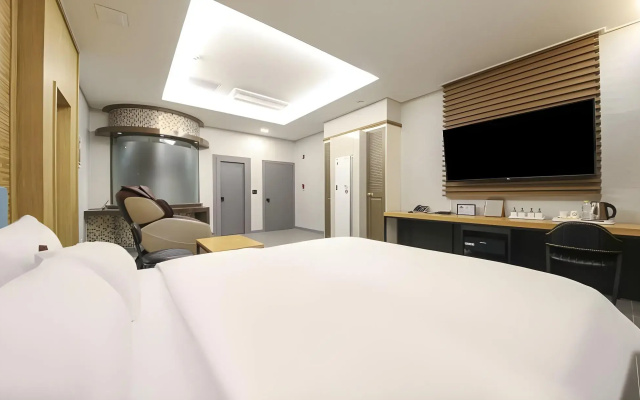 Hanam sharp Hotel