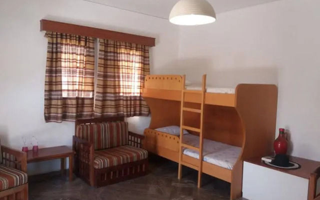 Elpida Apartments