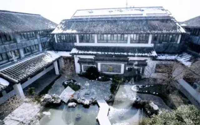 Luyi Resort Hotel