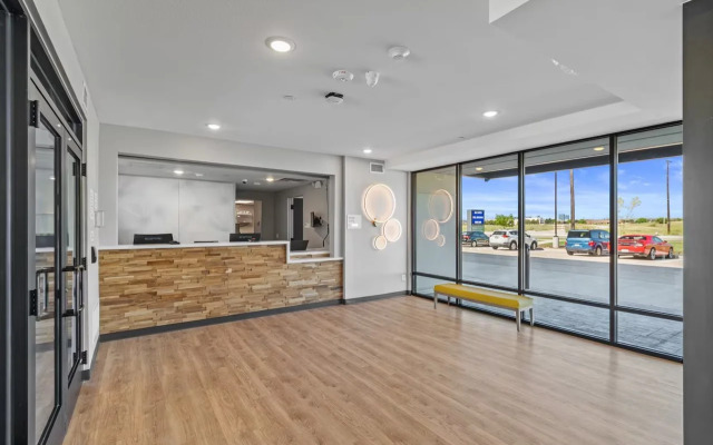 ECHO Suites Extended Stay by Wyndham Dallas Plano/Richardson