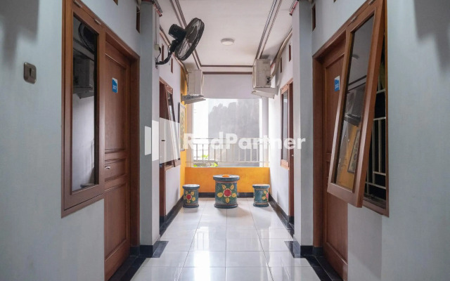 OYO 3892 Athaya Guesthouse Syariah