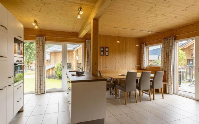 Appealing Chalet in the ski Area