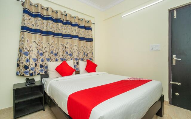 OYO 28119 Omkar Global Inn