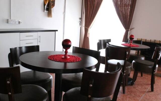 Overflow Guest House