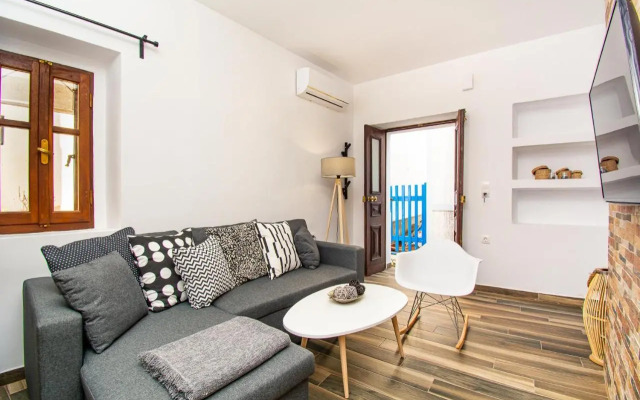 Elithas Cozy House 1