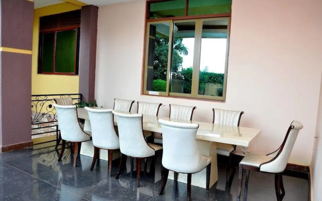 Ropani Hotel