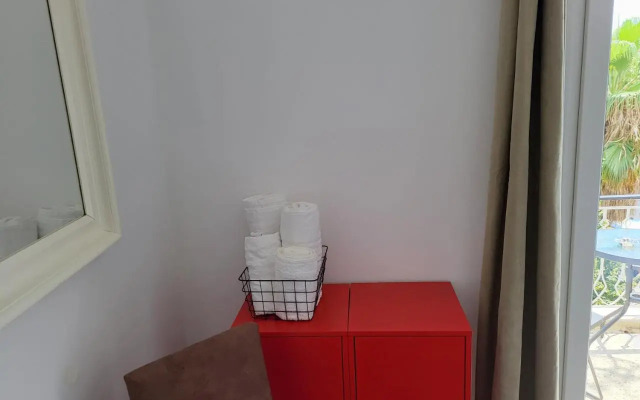 Simple Sky studio*