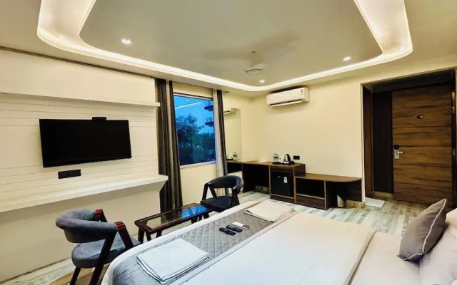 Raksha Suites & Banquet Greater Noida
