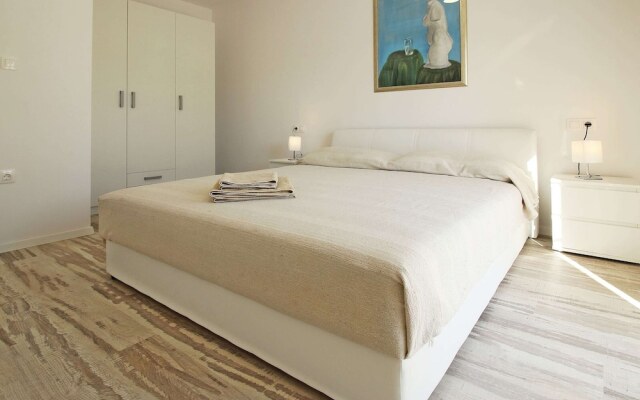 Modern Apartment in Mocici With Terrace