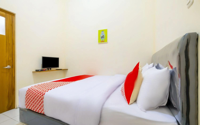 Hotel O Syariah Tasikmalaya Near Universitas Siliwangi Formerly Siliwangi Guest House – Guest Rooms – Tasikmalaya