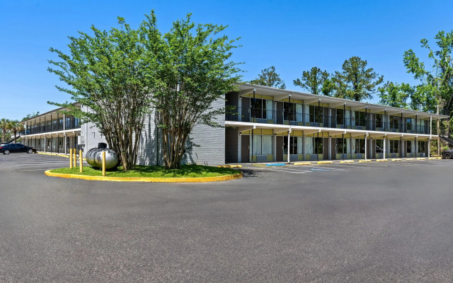Econo Lodge