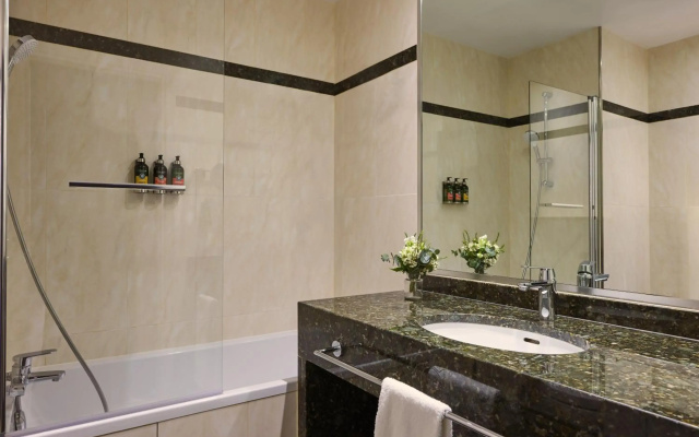 Fraser Suites Le Claridge Champs-Elysees