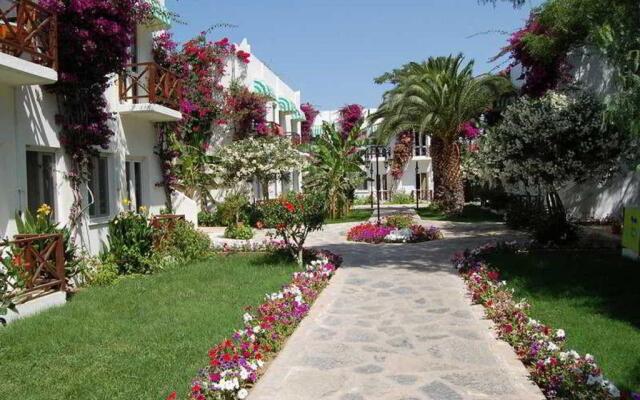 Petunya Beach Resort - All Inclusive