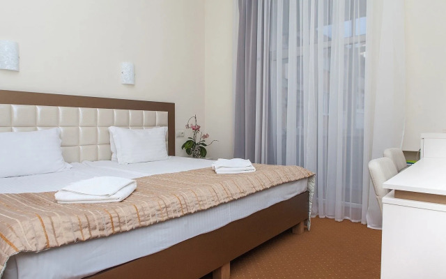 Мини-отель «Седьмое небо», ул. Евгения Коновальца