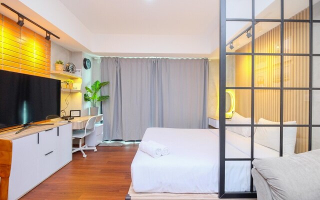 Simple And Comfort Studio Apartment At Nine Residence