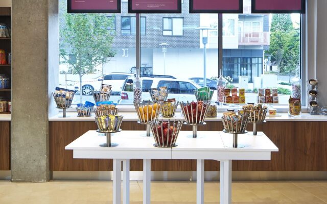 Aloft Seattle Redmond