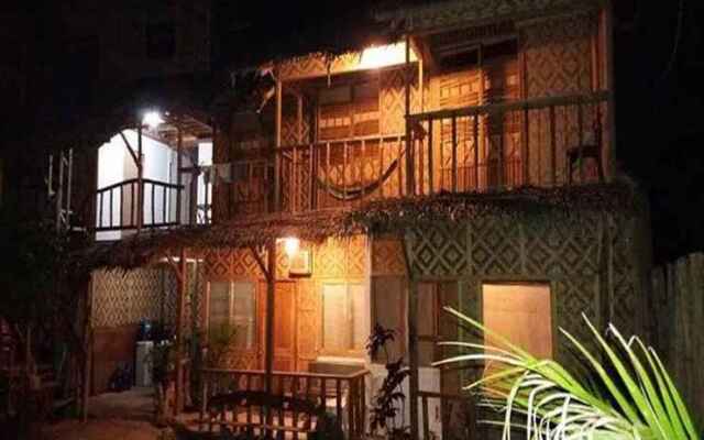 Babu Backpackers Inn - Hostel