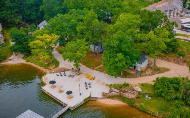 Lakeshore Fishing Cabin #5