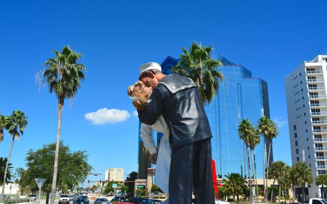 Comfort Suites Sarasota - Siesta Key