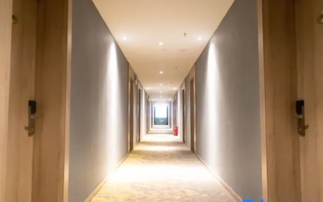 Pod Inn Hotel (Nanjing Sun Yat-sen's Mausoleum Maqun Subway Station)